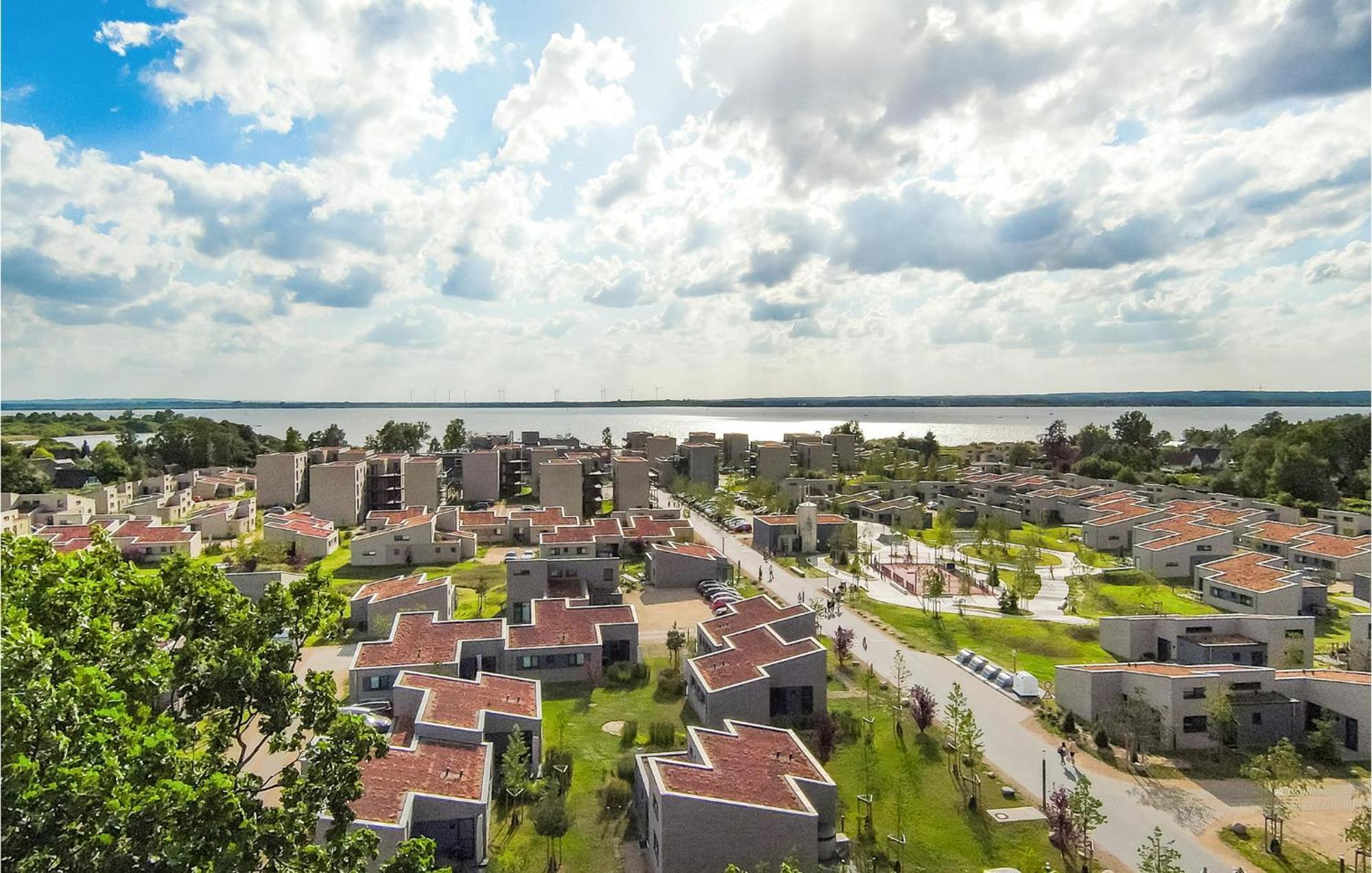 Cozy Home In Lembruch-Duemmer See With Wifi Екстериор снимка